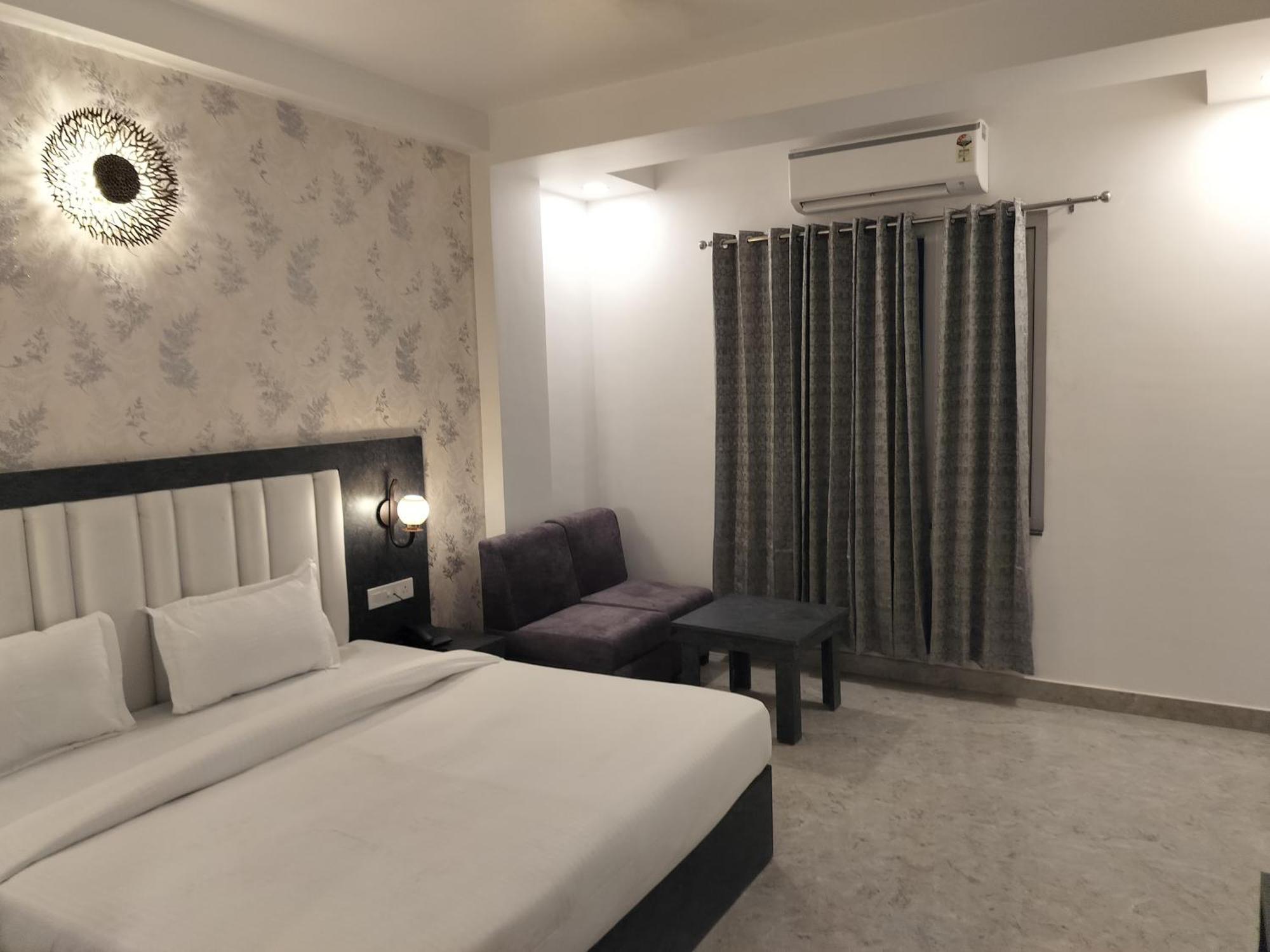 Hotel Varanasi Inn Eksteriør billede