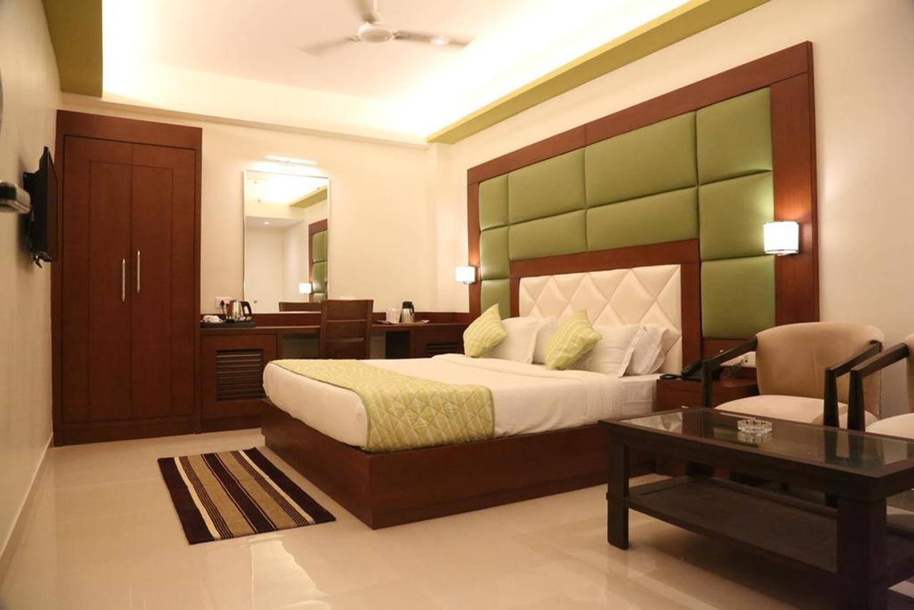 Hotel Varanasi Inn Eksteriør billede